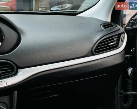 Серый Фиат Типо, объемом двигателя 1.4 л и пробегом 93 тыс. км за 8900 $, фото 28 на Automoto.ua