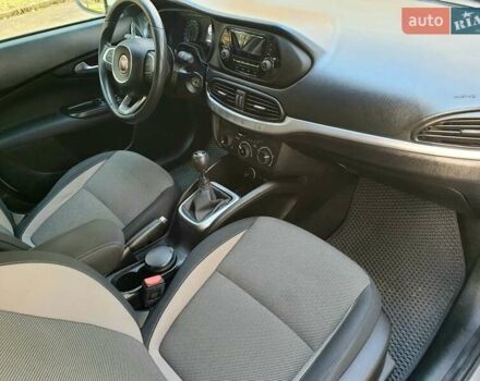 Серый Фиат Типо, объемом двигателя 1.37 л и пробегом 153 тыс. км за 9200 $, фото 16 на Automoto.ua