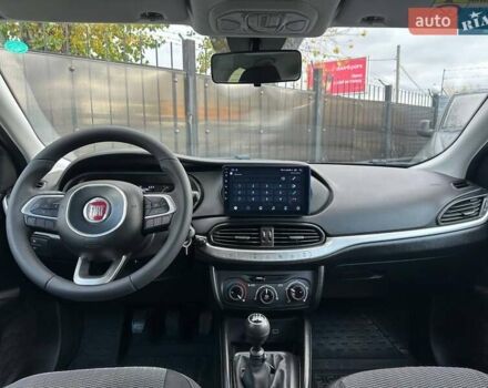 Сірий Фіат Тіпо, об'ємом двигуна 1.37 л та пробігом 78 тис. км за 9490 $, фото 12 на Automoto.ua
