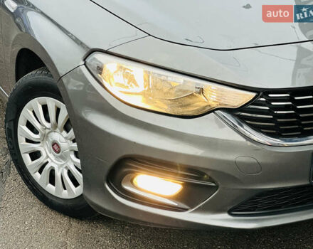 Серый Фиат Типо, объемом двигателя 1.4 л и пробегом 93 тыс. км за 8900 $, фото 2 на Automoto.ua
