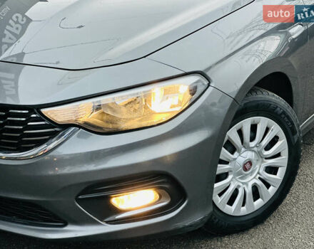 Серый Фиат Типо, объемом двигателя 1.4 л и пробегом 93 тыс. км за 8900 $, фото 9 на Automoto.ua