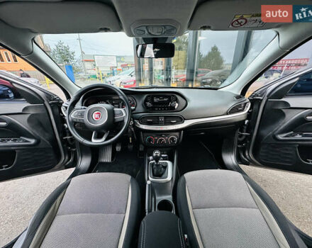 Серый Фиат Типо, объемом двигателя 1.4 л и пробегом 93 тыс. км за 8900 $, фото 22 на Automoto.ua