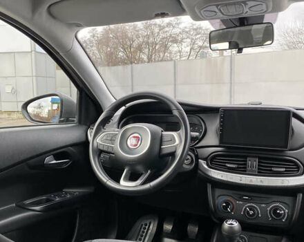 Серый Фиат Типо, объемом двигателя 1.37 л и пробегом 30 тыс. км за 9800 $, фото 44 на Automoto.ua