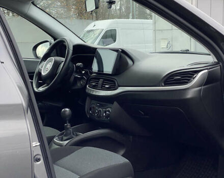 Серый Фиат Типо, объемом двигателя 1.37 л и пробегом 30 тыс. км за 9800 $, фото 43 на Automoto.ua