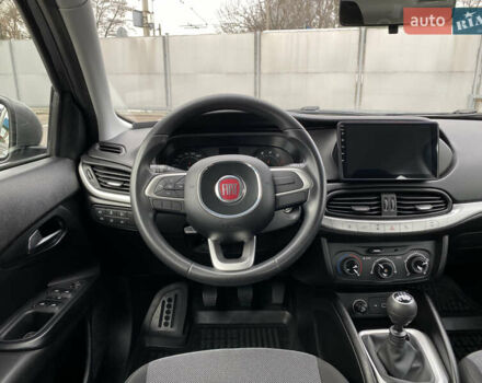 Серый Фиат Типо, объемом двигателя 1.37 л и пробегом 30 тыс. км за 9800 $, фото 32 на Automoto.ua
