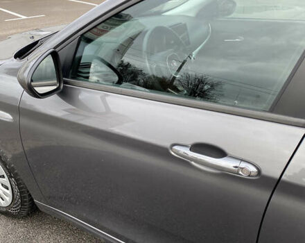 Серый Фиат Типо, объемом двигателя 1.37 л и пробегом 30 тыс. км за 9800 $, фото 19 на Automoto.ua