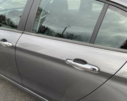 Серый Фиат Типо, объемом двигателя 1.37 л и пробегом 30 тыс. км за 9800 $, фото 18 на Automoto.ua