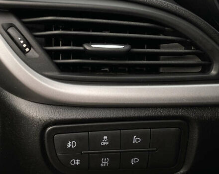 Серый Фиат Типо, объемом двигателя 1.37 л и пробегом 30 тыс. км за 9800 $, фото 46 на Automoto.ua