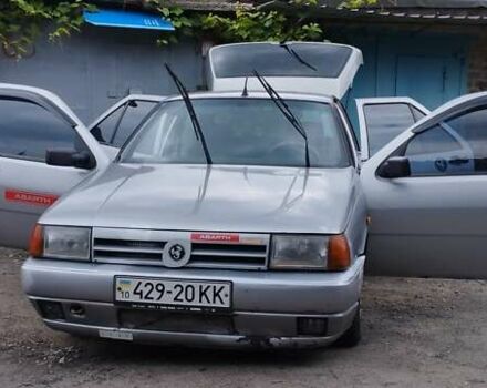 Сірий Фіат Тіпо, об'ємом двигуна 1.6 л та пробігом 335 тис. км за 1200 $, фото 1 на Automoto.ua