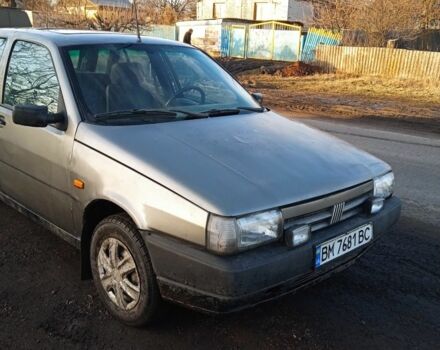 Сірий Фіат Тіпо, об'ємом двигуна 1.4 л та пробігом 1000 тис. км за 1129 $, фото 1 на Automoto.ua