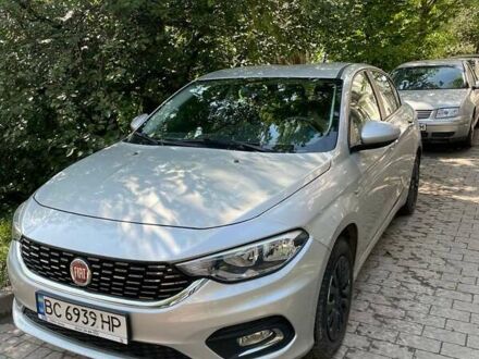 Фіат Тіпо 2017 у Львові на Automoto.ua Сірий Фіат Тіпо, об'ємом двигуна 1.6 л та пробігом 72 тис. км за 10000 $, фото 1 на Automoto.ua