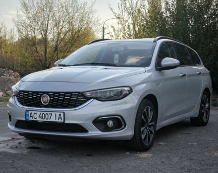 Серый Фиат Типо, объемом двигателя 1.6 л и пробегом 170 тыс. км за 9800 $, фото 1 на Automoto.ua