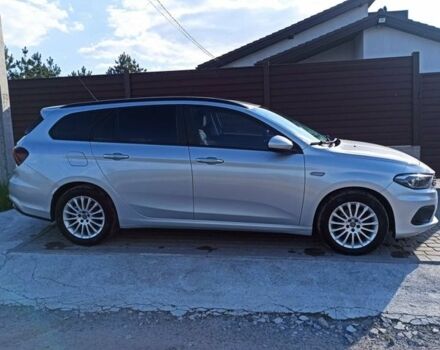 Серый Фиат Типо, объемом двигателя 1.6 л и пробегом 70 тыс. км за 12500 $, фото 1 на Automoto.ua