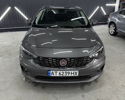 Серый Фиат Типо, объемом двигателя 1.4 л и пробегом 25 тыс. км за 11000 $, фото 1 на Automoto.ua