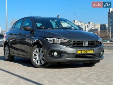 Сірий Фіат Тіпо, об'ємом двигуна 1.37 л та пробігом 50 тис. км за 10500 $, фото 1 на Automoto.ua
