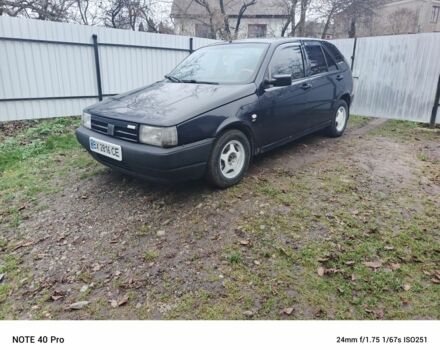 Синий Фиат Типо, объемом двигателя 1.4 л и пробегом 250 тыс. км за 999 $, фото 1 на Automoto.ua