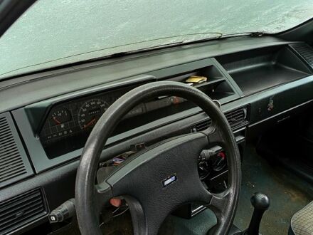Фиат Типо 1989 в Славянске на Automoto.ua Синий Фиат Типо, объемом двигателя 1.4 л и пробегом 200 тыс. км за 500 $, фото 1 на Automoto.ua