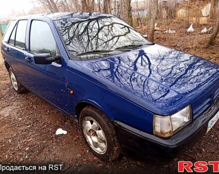 Синий Фиат Типо, объемом двигателя 1.6 л и пробегом 200 тыс. км за 500 $, фото 1 на Automoto.ua