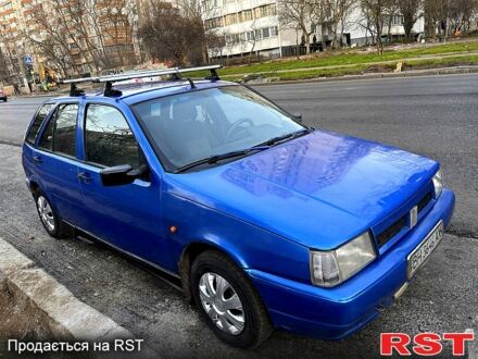 Синий Фиат Типо, объемом двигателя 1.4 л и пробегом 200 тыс. км за 1000 $, фото 1 на Automoto.ua