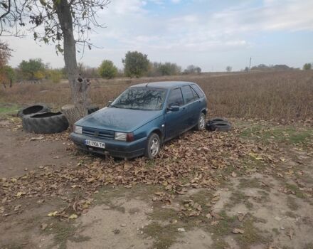 Зеленый Фиат Типо, объемом двигателя 1.4 л и пробегом 300 тыс. км за 956 $, фото 3 на Automoto.ua