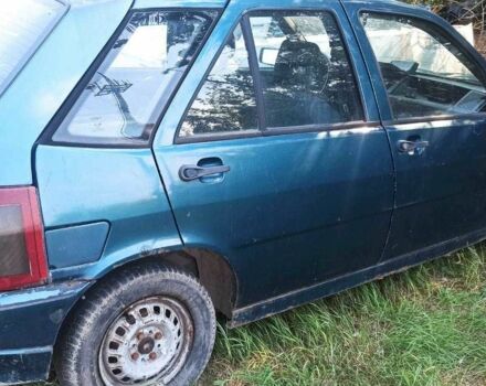 Зелений Фіат Тіпо, об'ємом двигуна 1.4 л та пробігом 1 тис. км за 500 $, фото 1 на Automoto.ua