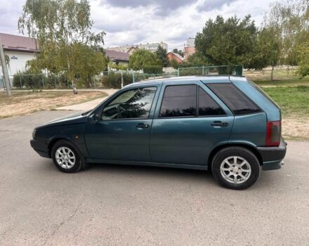 Зелений Фіат Тіпо, об'ємом двигуна 1.4 л та пробігом 200 тис. км за 1150 $, фото 12 на Automoto.ua