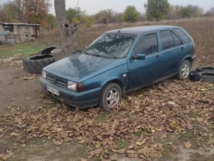 Фиат Типо 1988 в Соленом на Automoto.ua Зеленый Фиат Типо, объемом двигателя 1.4 л и пробегом 300 тыс. км за 956 $, фото 1 на Automoto.ua