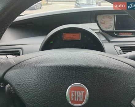 Білий Фіат Улісе, об'ємом двигуна 2.18 л та пробігом 305 тис. км за 7000 $, фото 36 на Automoto.ua