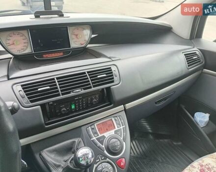 Білий Фіат Улісе, об'ємом двигуна 2.18 л та пробігом 305 тис. км за 7000 $, фото 31 на Automoto.ua