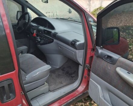 Красный Фиат Улиси, объемом двигателя 2 л и пробегом 360 тыс. км за 2000 $, фото 4 на Automoto.ua