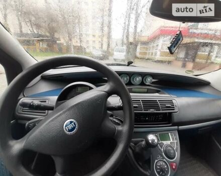 Фіат Улісе, об'ємом двигуна 2.2 л та пробігом 255 тис. км за 3750 $, фото 1 на Automoto.ua