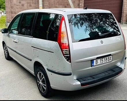 Серый Фиат Улиси, объемом двигателя 0 л и пробегом 189 тыс. км за 2250 $, фото 6 на Automoto.ua