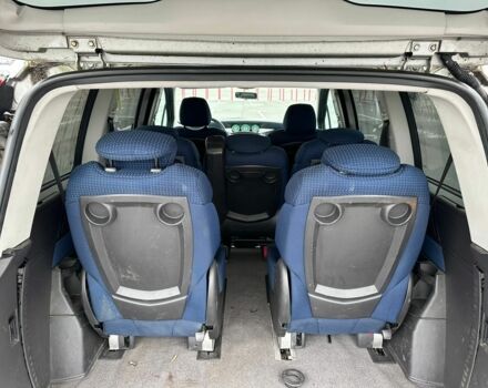 Серый Фиат Улиси, объемом двигателя 2 л и пробегом 290 тыс. км за 1600 $, фото 7 на Automoto.ua