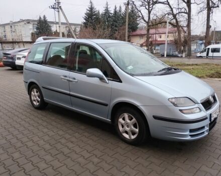 Синий Фиат Улиси, объемом двигателя 2.2 л и пробегом 275 тыс. км за 3600 $, фото 1 на Automoto.ua
