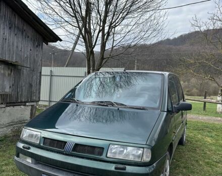 Зеленый Фиат Улиси, объемом двигателя 2.1 л и пробегом 400 тыс. км за 1700 $, фото 1 на Automoto.ua