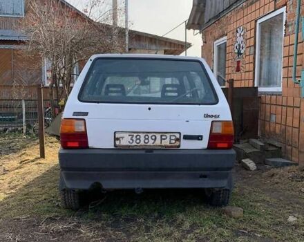 Білий Фіат Уно, об'ємом двигуна 1.3 л та пробігом 242 тис. км за 450 $, фото 3 на Automoto.ua