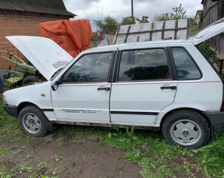Білий Фіат Уно, об'ємом двигуна 1.3 л та пробігом 242 тис. км за 450 $, фото 3 на Automoto.ua