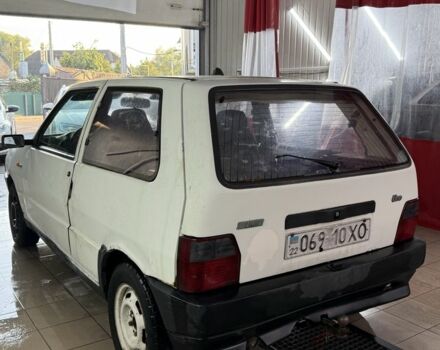Білий Фіат Уно, об'ємом двигуна 1.4 л та пробігом 245 тис. км за 484 $, фото 3 на Automoto.ua