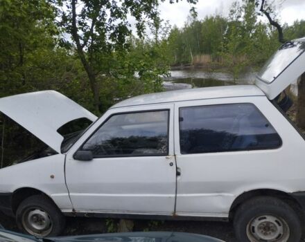 Белый Фиат Уно, объемом двигателя 1 л и пробегом 2 тыс. км за 338 $, фото 3 на Automoto.ua