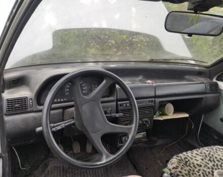 Белый Фиат Уно, объемом двигателя 1 л и пробегом 2 тыс. км за 338 $, фото 1 на Automoto.ua