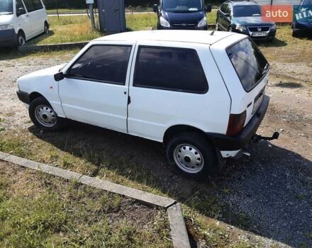 Белый Фиат Уно, объемом двигателя 1.7 л и пробегом 354 тыс. км за 1250 $, фото 2 на Automoto.ua