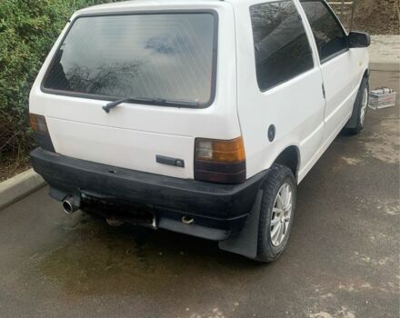 Белый Фиат Уно, объемом двигателя 1.3 л и пробегом 255 тыс. км за 1020 $, фото 2 на Automoto.ua