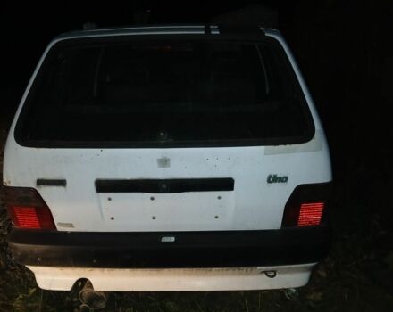 Фиат Уно 1993 в Ужгороде на Automoto.ua Белый Фиат Уно, объемом двигателя 1 л и пробегом 234 тыс. км за 285 $, фото 1 на Automoto.ua