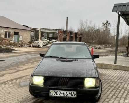 Чорний Фіат Уно, об'ємом двигуна 1.3 л та пробігом 259 тис. км за 381 $, фото 1 на Automoto.ua