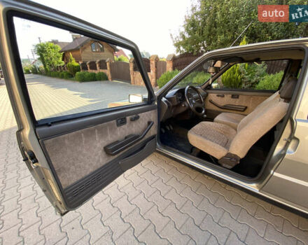 Коричневий Фіат Уно, об'ємом двигуна 1 л та пробігом 117 тис. км за 1299 $, фото 17 на Automoto.ua