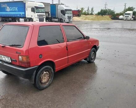 Червоний Фіат Уно, об'ємом двигуна 0 л та пробігом 200 тис. км за 999 $, фото 2 на Automoto.ua