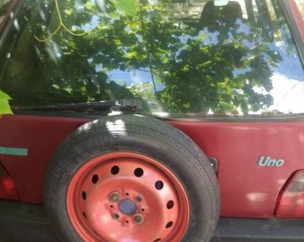 Червоний Фіат Уно, об'ємом двигуна 1 л та пробігом 198 тис. км за 715 $, фото 2 на Automoto.ua