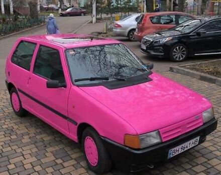 Червоний Фіат Уно, об'ємом двигуна 1 л та пробігом 200 тис. км за 1800 $, фото 3 на Automoto.ua