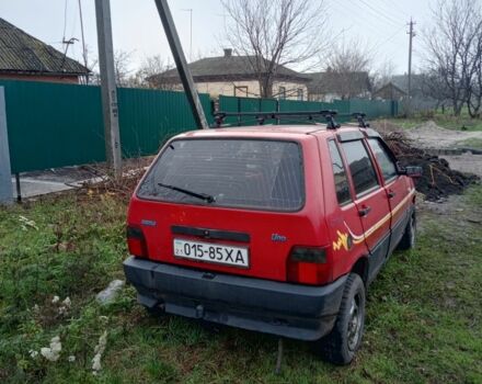 Красный Фиат Уно, объемом двигателя 1 л и пробегом 600 тыс. км за 945 $, фото 3 на Automoto.ua