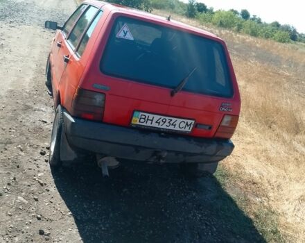 Красный Фиат Уно, объемом двигателя 1.5 л и пробегом 2 тыс. км за 484 $, фото 2 на Automoto.ua